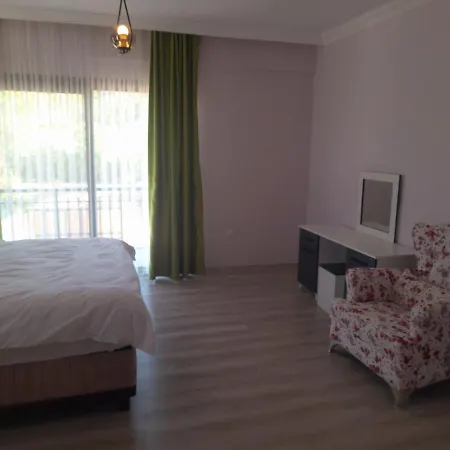 Yavuz Villa *